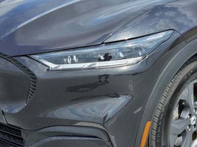 2022 Ford Mustang Mach-E Select