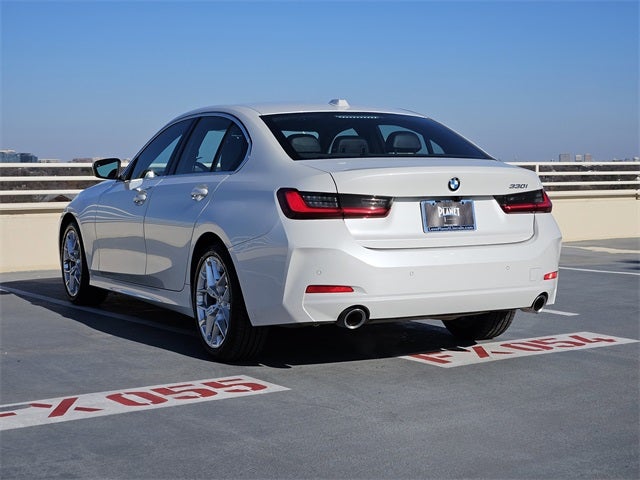 2025 BMW 3 Series 330i