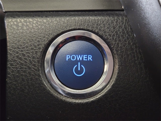 2021 Toyota Camry Hybrid XSE