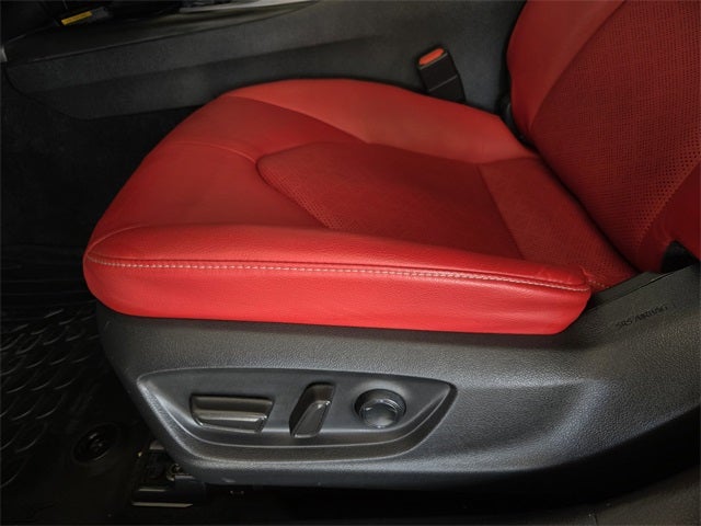 2021 Toyota Camry Hybrid XSE