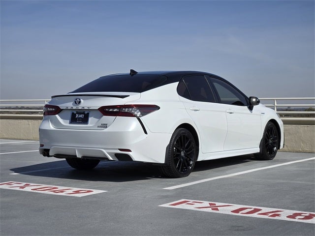 2021 Toyota Camry Hybrid XSE