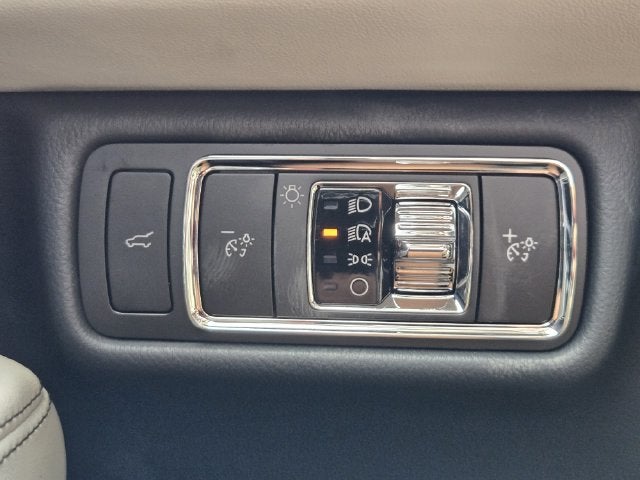 2027 Lincoln Aviator Premiere