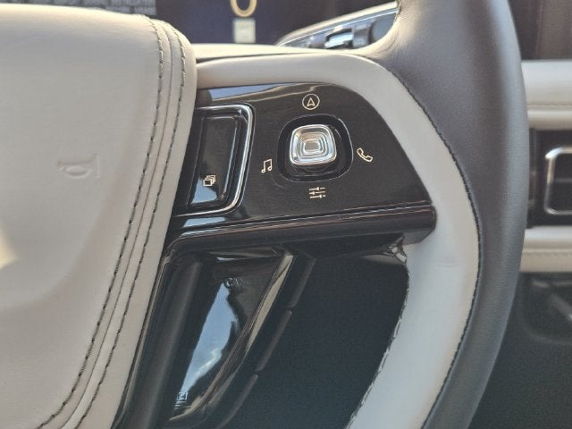 2027 Lincoln Aviator Premiere
