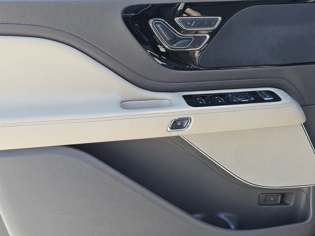 2024 Lincoln Aviator Premiere