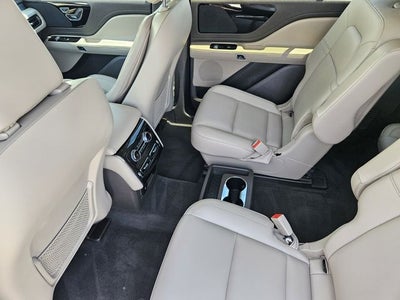2024 Lincoln Aviator Premiere