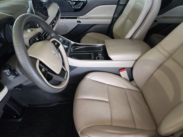 2023 Lincoln Aviator Standard