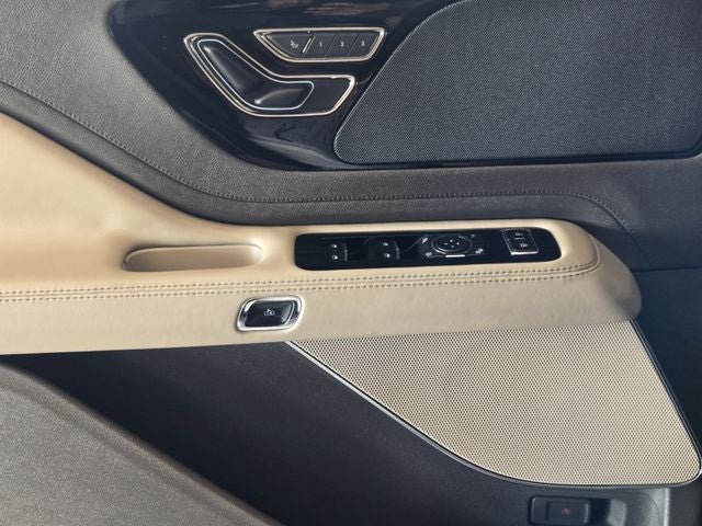 2023 Lincoln Aviator Standard