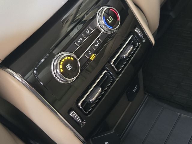 2023 Lincoln Aviator Standard