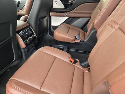 2027 Lincoln Aviator Reserve
