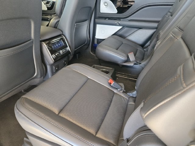 2027 Lincoln Aviator Reserve