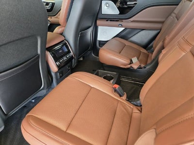 2027 Lincoln Aviator Reserve