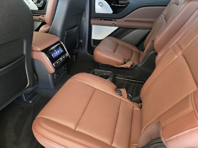 2027 Lincoln Aviator Reserve