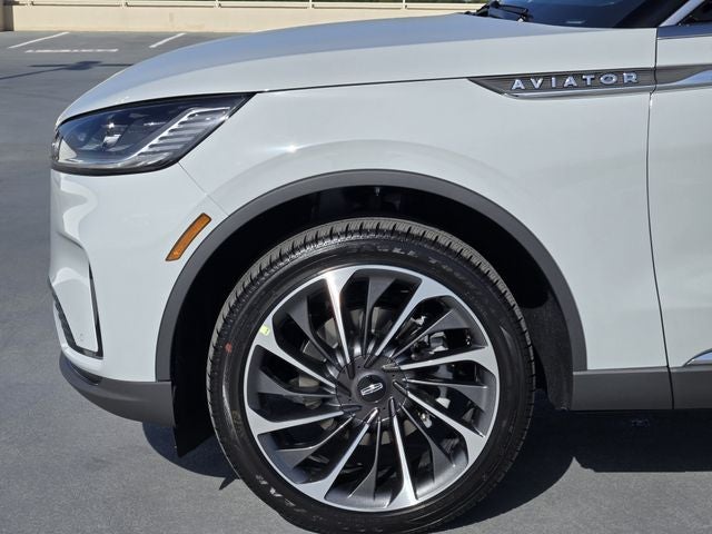 2027 Lincoln Aviator Reserve
