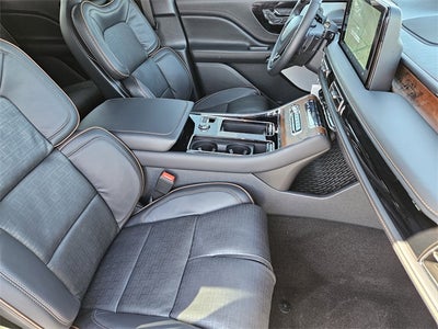 2025 Lincoln Aviator Black Label