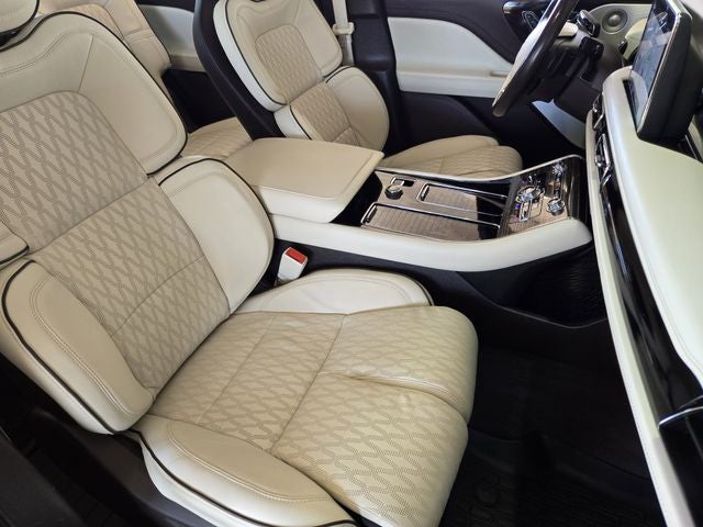 2023 Lincoln Aviator Black Label