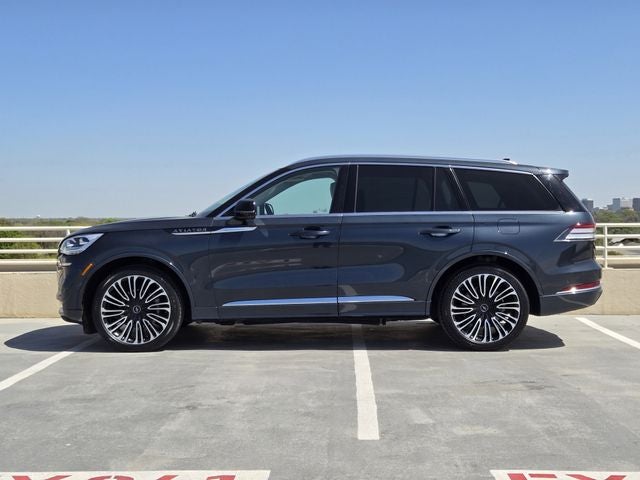 2023 Lincoln Aviator Black Label