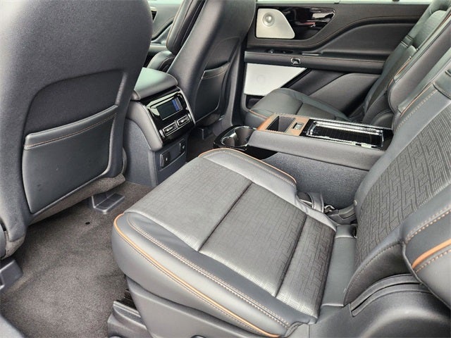 2025 Lincoln Aviator Black Label