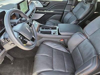 2025 Lincoln Aviator Black Label