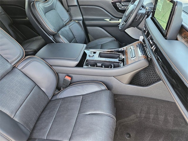 2025 Lincoln Aviator Black Label