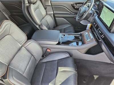 2025 Lincoln Aviator Black Label