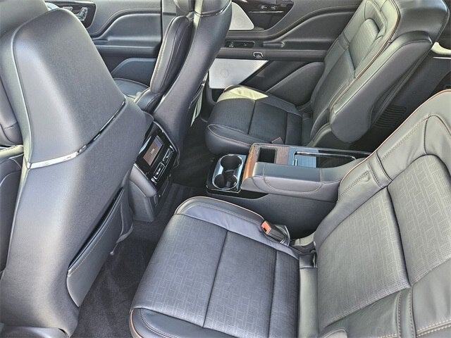 2025 Lincoln Aviator Black Label