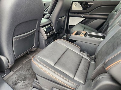 2025 Lincoln Aviator Black Label