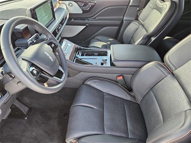 2025 Lincoln Aviator Black Label