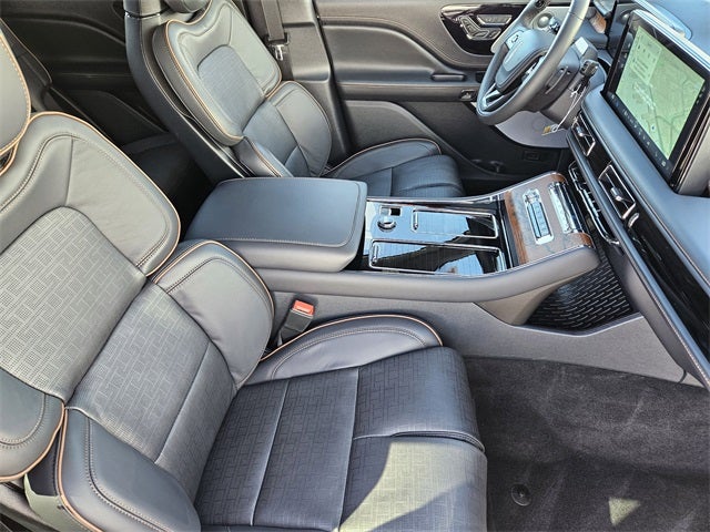 2025 Lincoln Aviator Black Label