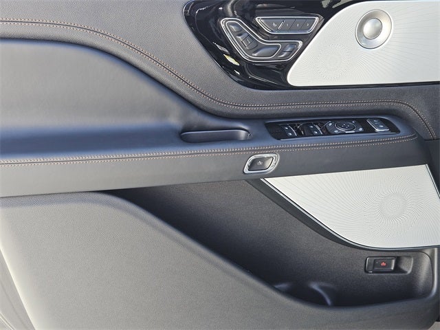 2025 Lincoln Aviator Black Label