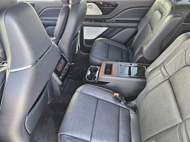 2025 Lincoln Aviator Black Label