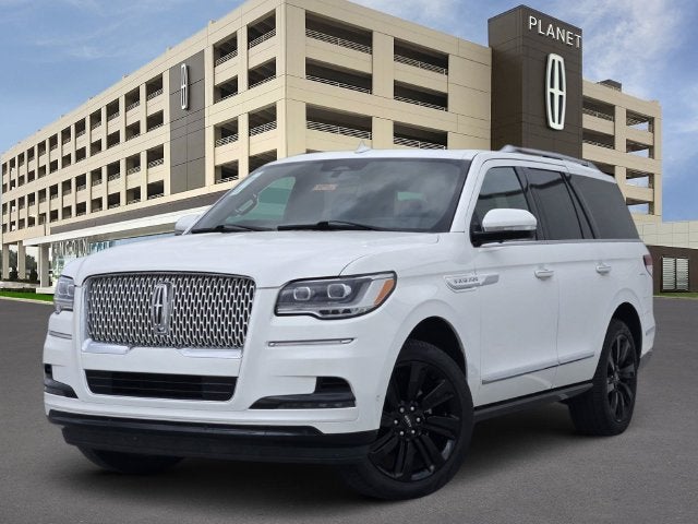 2022 Lincoln Navigator