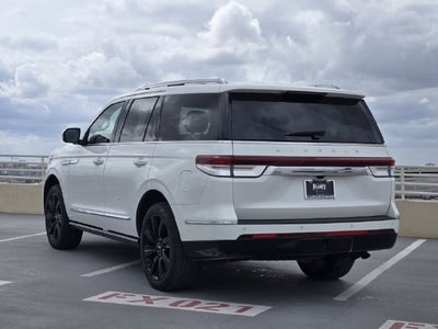 2022 Lincoln Navigator Reserve
