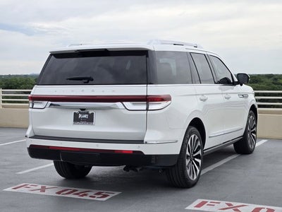 2024 Lincoln Navigator Reserve