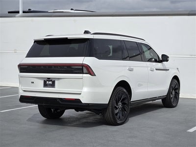 2025 Lincoln Navigator Reserve