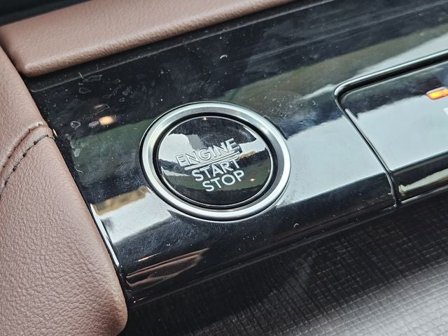 2027 Lincoln Navigator Reserve