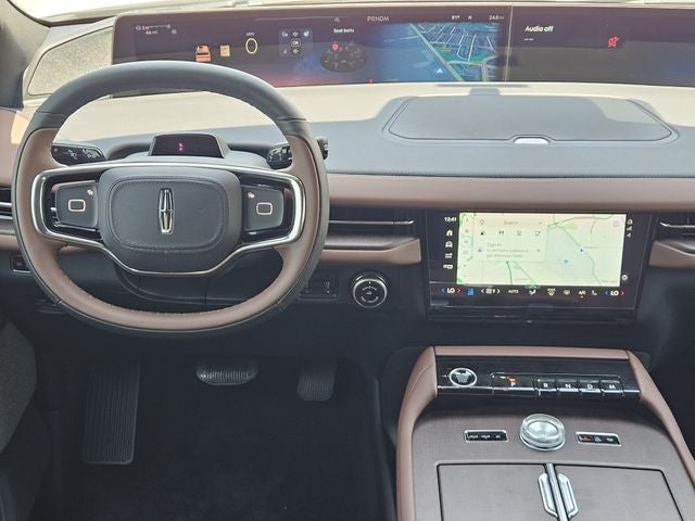 2027 Lincoln Navigator Reserve