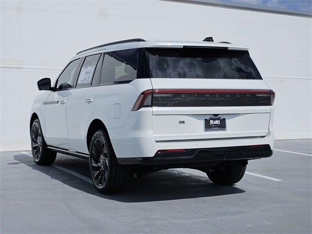 2025 Lincoln Navigator Reserve