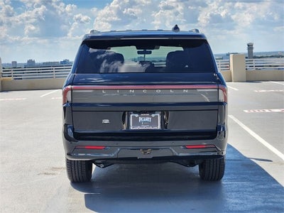 2025 Lincoln Navigator Reserve
