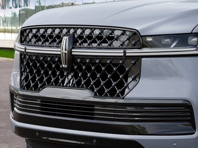 2027 Lincoln Navigator Reserve