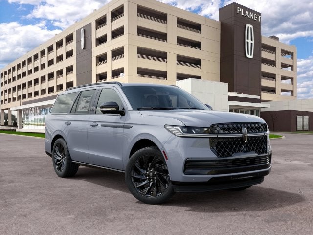 2027 Lincoln Navigator Reserve