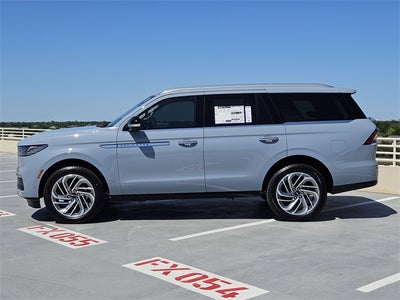 2025 Lincoln Navigator Reserve