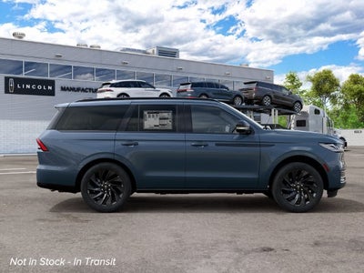 2027 Lincoln Navigator Reserve