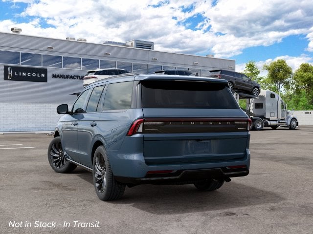 2027 Lincoln Navigator Reserve