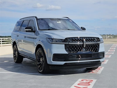 2025 Lincoln Navigator Reserve