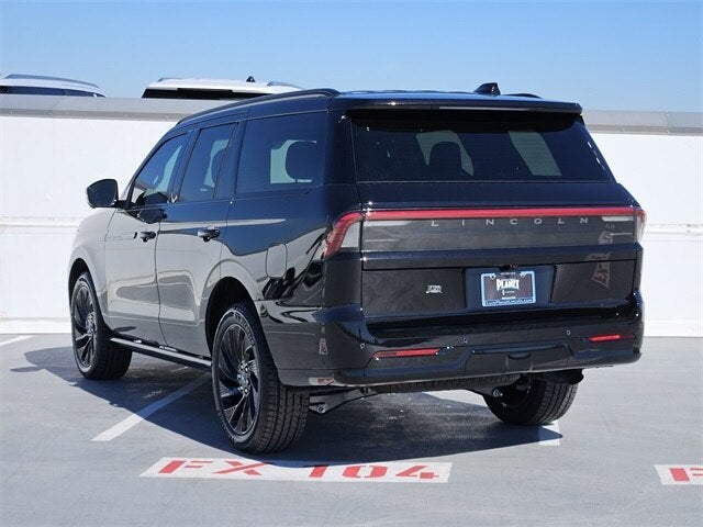 2025 Lincoln Navigator Reserve