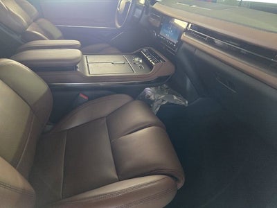 2027 Lincoln Navigator Reserve