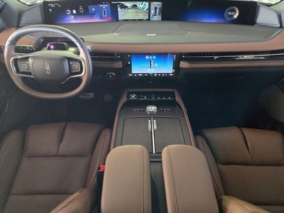 2027 Lincoln Navigator Reserve