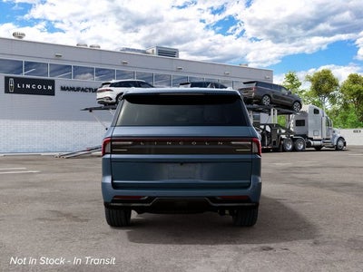 2027 Lincoln Navigator Reserve
