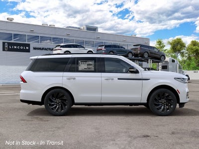 2027 Lincoln Navigator Reserve