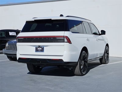 2025 Lincoln Navigator Reserve